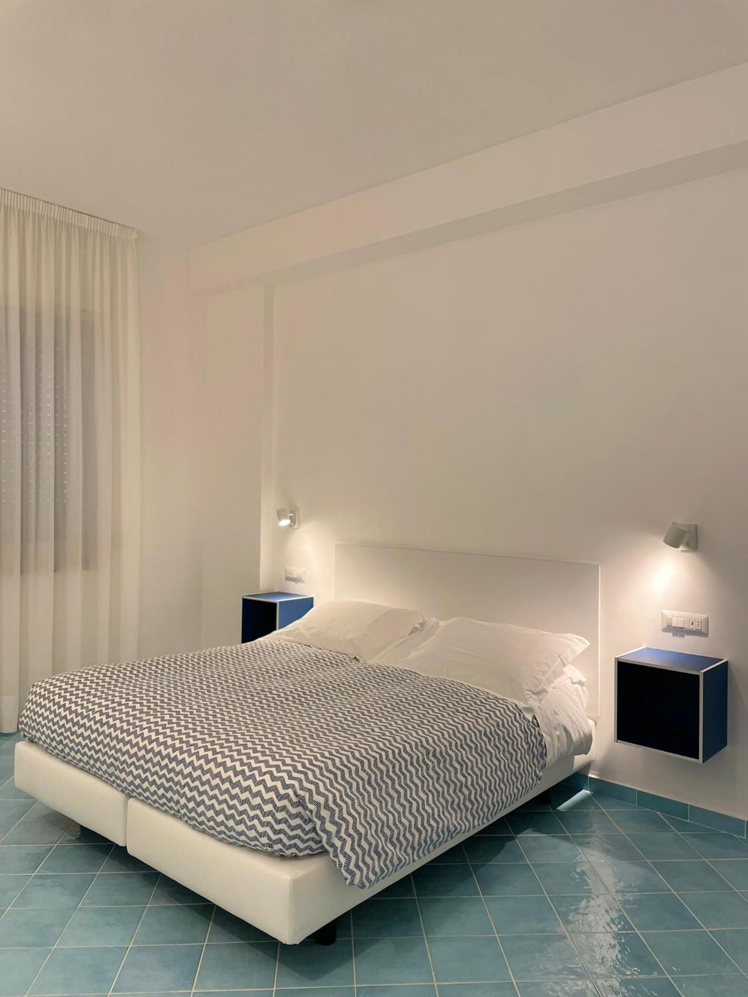 Tizi Apartments Porto Maiori Eksteriør bilde